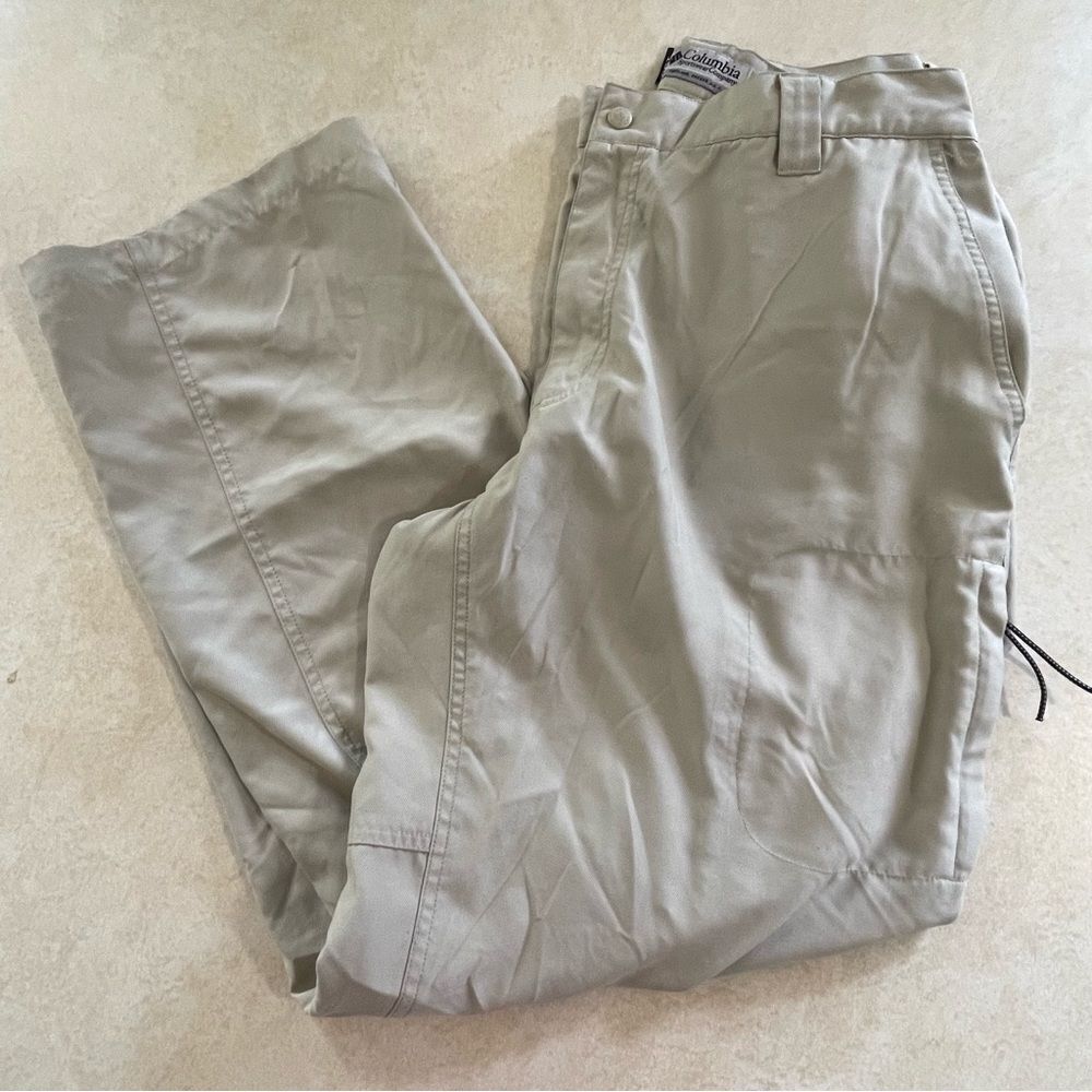 Columbia Mens a khaki tan pants GRT size 38 x 32 activewear
